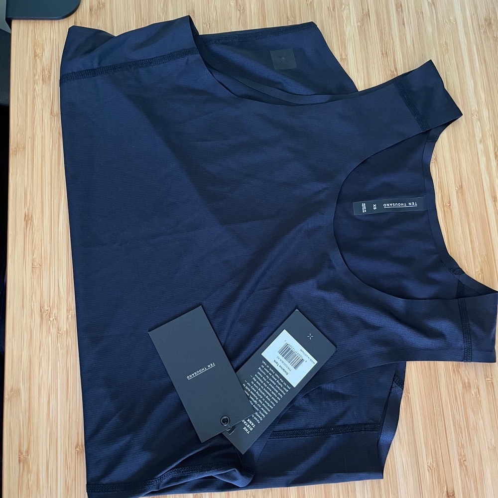 Ten Thousand| Distance Tank| Blue Sleeveless Top|XS